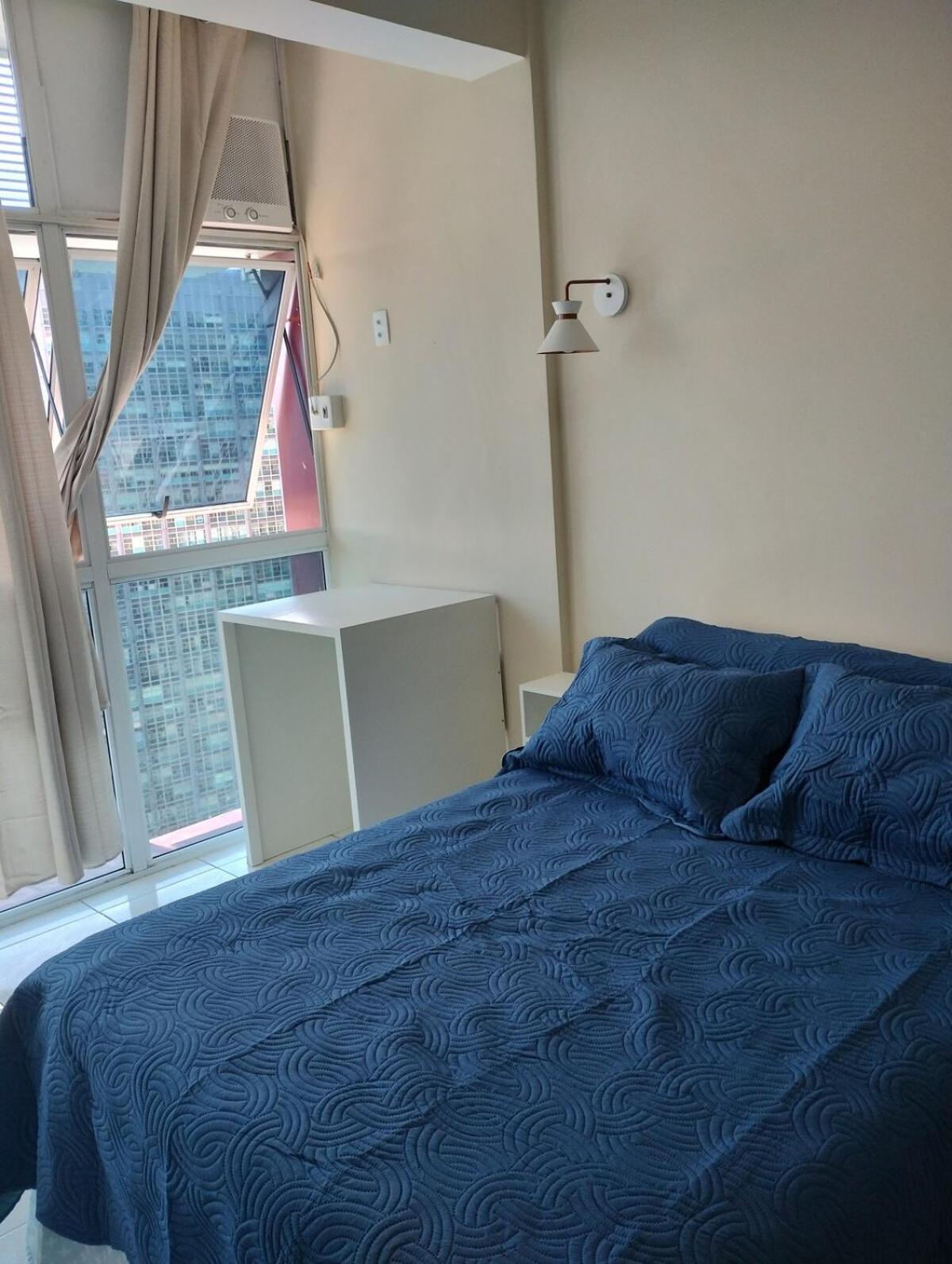 Apartment For Sightseeing Or Working